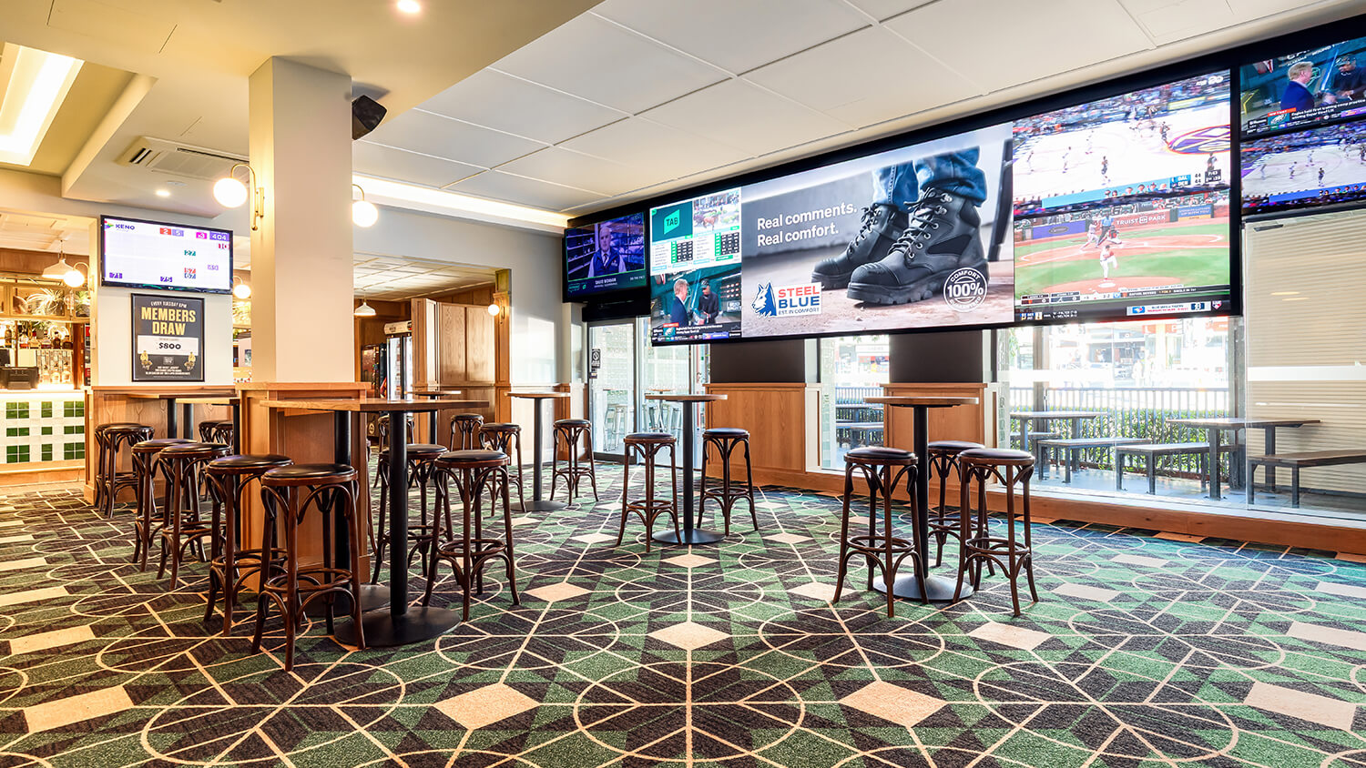 _0007_03_TRAVELINSTITUTE_DAMIEN_KINGSGROVE_033-Edit